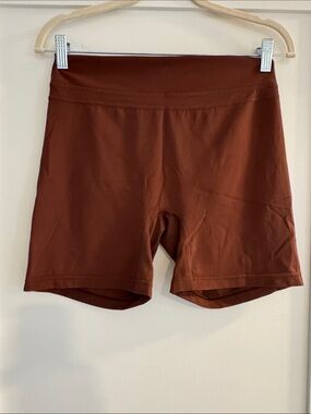 Tom Tiger Tummy Control High Rise Bike Short in Brown 6" | Size Medium